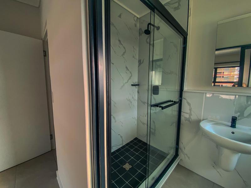 To Let 1 Bedroom Property for Rent in Richwood Western Cape